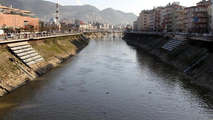 Asi Nehri, 42 ülkenin desteğiyle temizlenecek