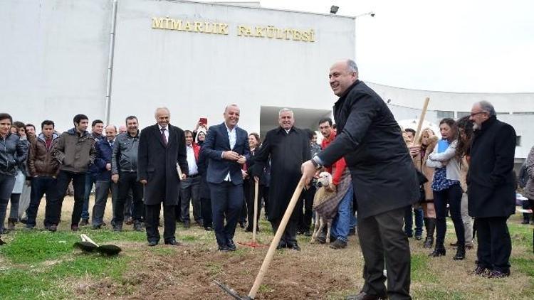 MEÜ Mimarlık Fakültesi Ek Binası İçin Temel Atıldı