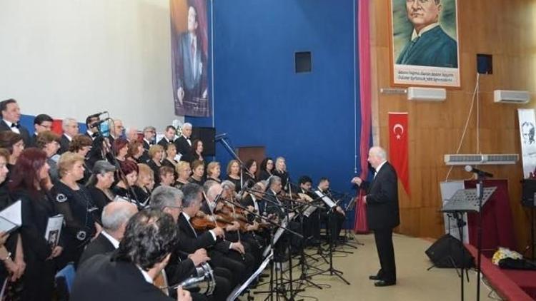 Tekirdağlılar Türk Sanat Müziği Konseri’ne Akın Etti