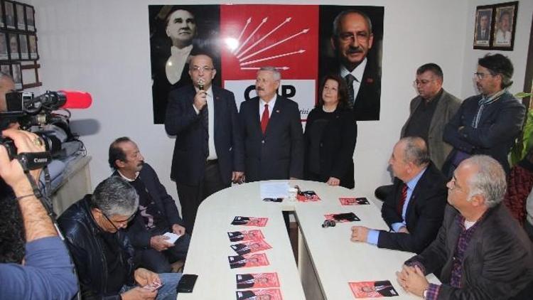 Dr.kerim Cangır CHP’den Muğla Milletvekili Aday Adayılığını Partililerle Paylaştı