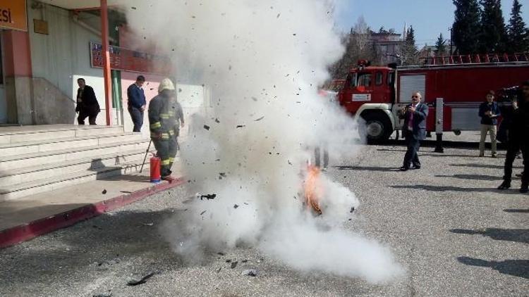 İtfaiye’den Yangın Ve Deprem Tatbikatı