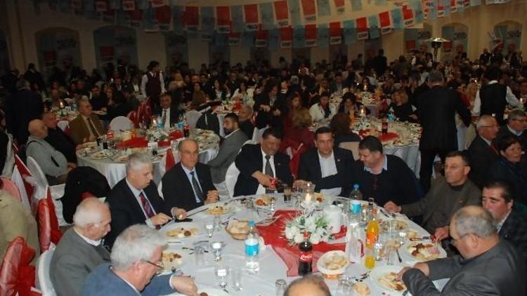 Didim CHP’de Partililer Yemekte Biraraya Geldi