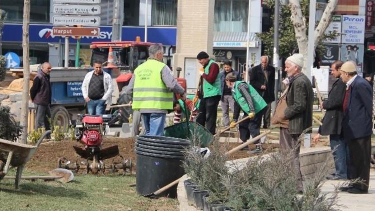 Elazığ Belediyesi’nden Bahar Hazırlıkları