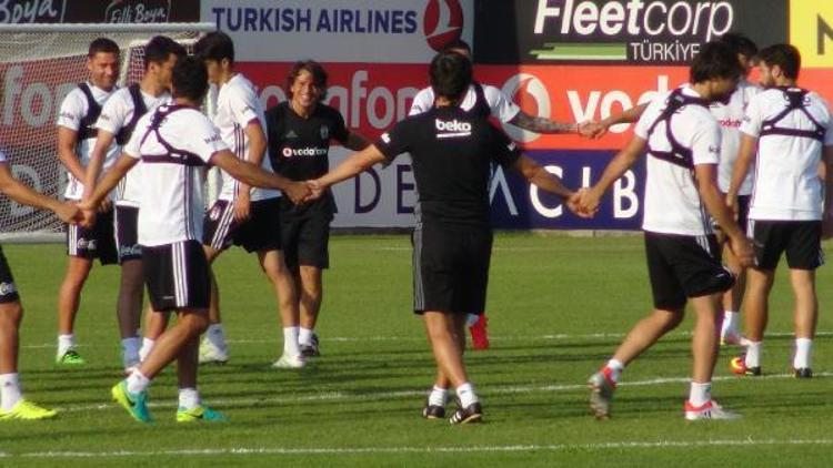Beşiktaşta affedilen Sosa idmana çıktı