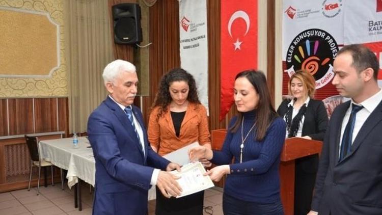 “Eller Konuşuyor” Projesi Sertifika Töreni İle Sona Erdi