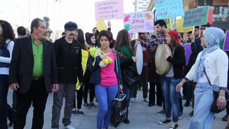 Kadına Şiddeti Tiyatro Oyunu İle Anlatmaya Çalıştılar