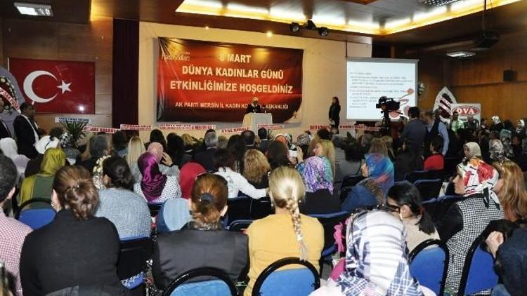 AK Parti’de Dünya Kadınlar Günü Kutlandı