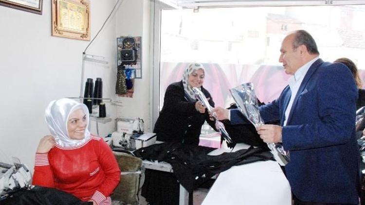 Arslan, 8 Mart’ta Fabrikalarda Çalışan Bayanları Ziyaret Etti
