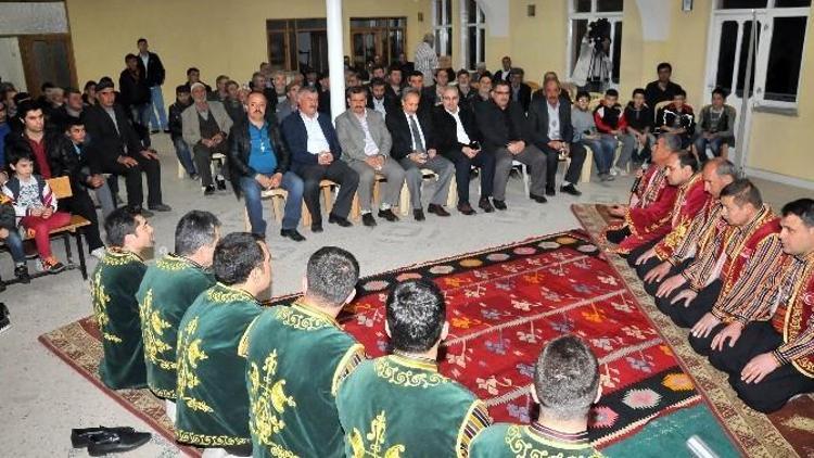 Reis’te Kavuk Sende’ye Yoğun İlgi