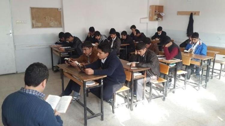 Kahta İmam Hatip Lisesi’nde Uygulanan Projeler Başarı Getiriyor