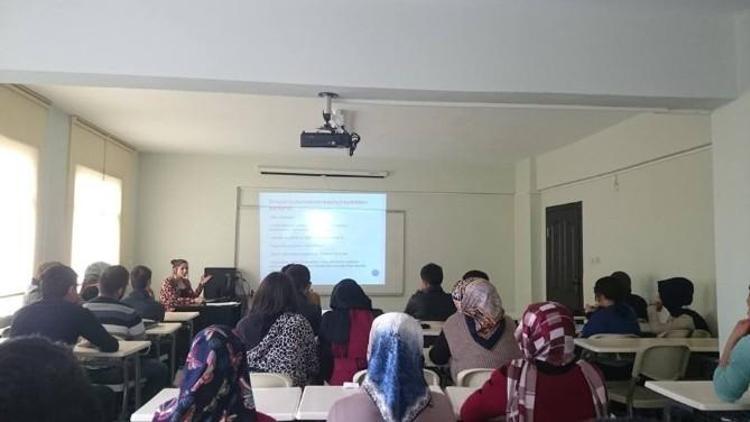 Küre Devlet Hastanesi’nden Öğrencilere Madde Bağımlılığı Semineri