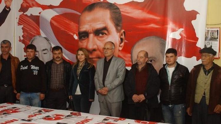 Dr. Çardak: Türk Milleti Bölünmeye İzin Vermeyecek