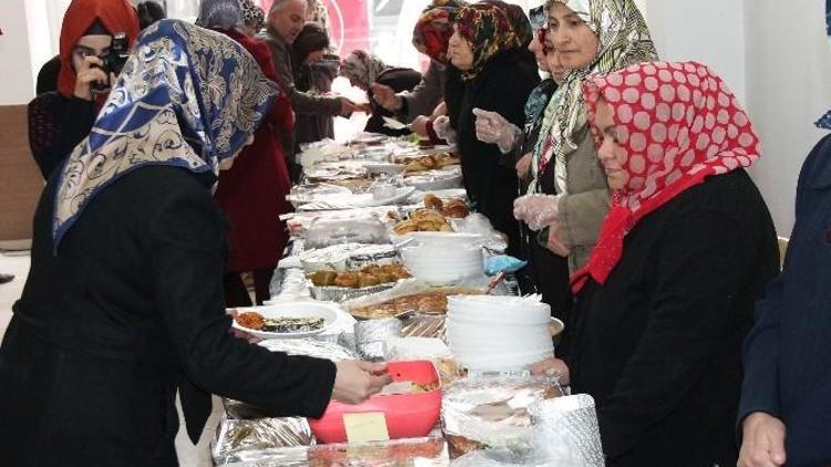 Elazığ’da Türkmenler Yararına Kermes Açıldı