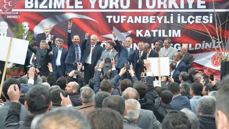 Tufanbeyli’de MHP’ye Katılım