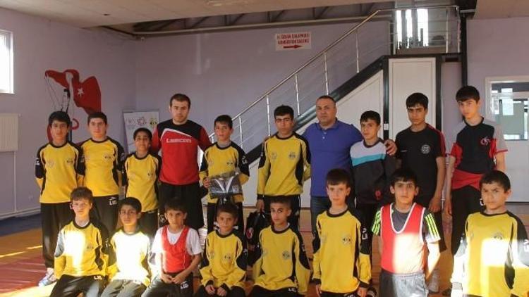 İktisas Spor Kulübü Güreşçisi Baykara Şampiyon Oldu