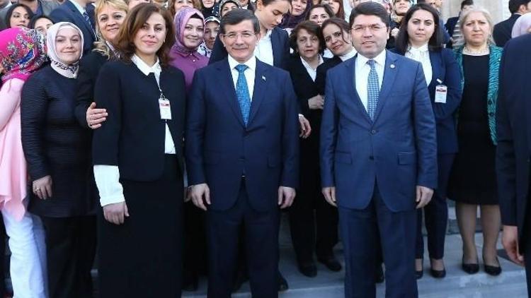 Bartın Kadın Kolları Teşkilatı Başbakan Davutoğlu İle Buluştu