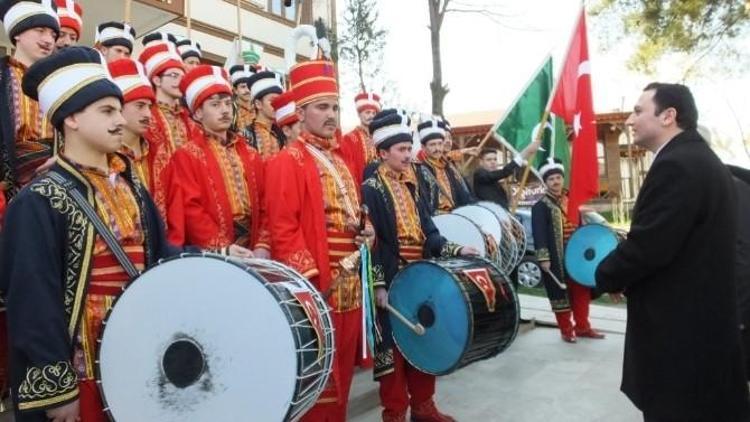 İvrindi’de Çanakkale Zaferi Coşkusu