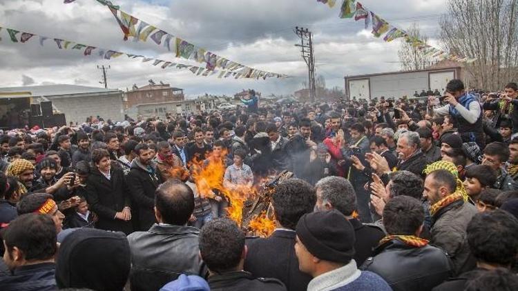 Ahlat’ta Nevruz Kutlaması