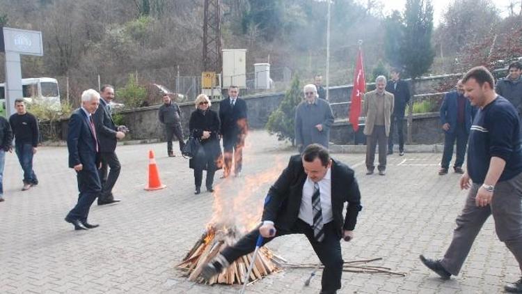 Bütün Renkler Nevruzda Buluştu