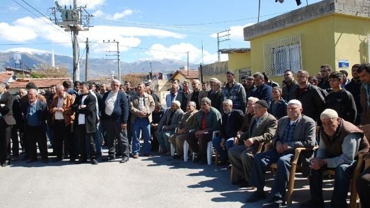 Tapu Bekleyen Mahalle Sakinlerinin Yıkım İsyanı