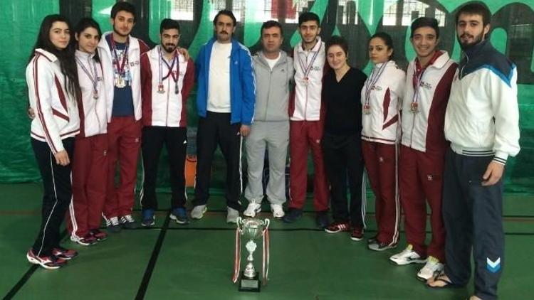 Fırat Üniversitesi Badminton’da Süper Lige Çıktı