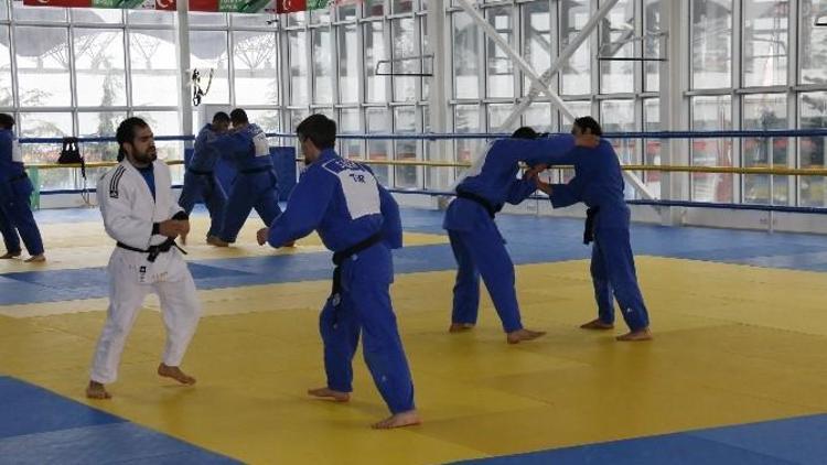 TOHM Judo Salonuna Ülkelerden Övgü