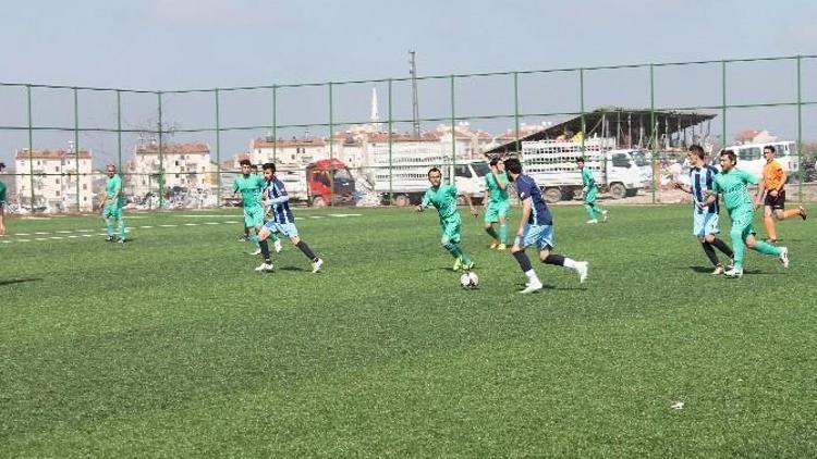 1. Amatör Küme’de İnönü Üniversite İle Demirspor Şampiyon Oldu