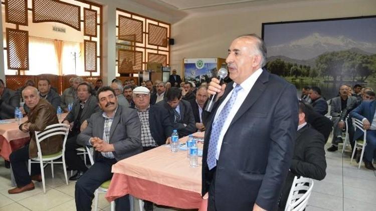 Çiftçiler Şeker Fabrikası’nın Kapatılmasına Zemin Hazırlayacak Uygulamanın Düzeltilmesini Talep Etti