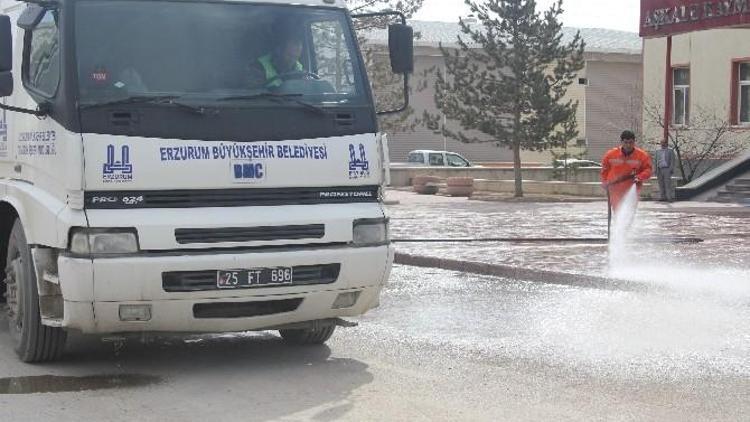 Erzurum Büyükşehir Belediyesi’nden Bahar Temizliği