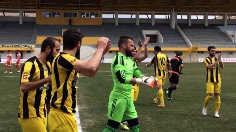 Bayburt Grup Özel İdare Spor - Erzin Belediye Spor: 1- 0