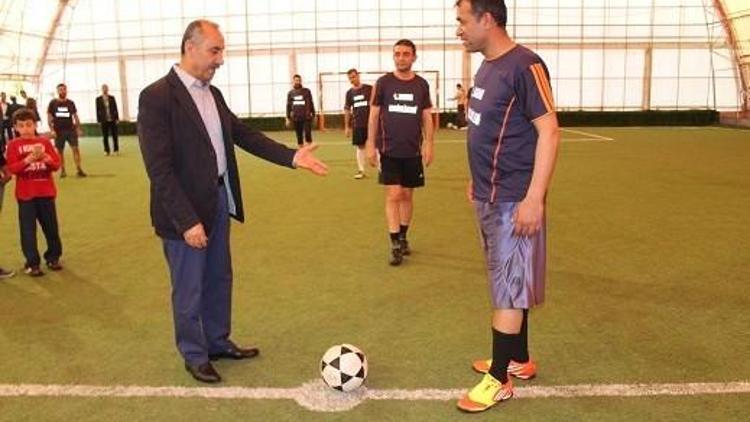 Arsuz’da 35 Yaş Üstü Futbol Turnuvası Başladı