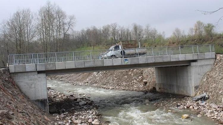 Başkan Zeki Toçoğlu; Uludere Köprüsü’nde Çalışmalar Tamamlandı