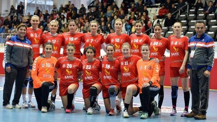 Avrupa’lı Melekler Ligde İzmir’i Konuk Ediyor