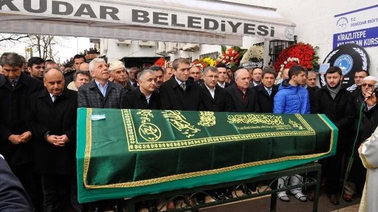 Başkan Hilmi Türkmen’in Babası Son Yolculuğuna Uğurlandı