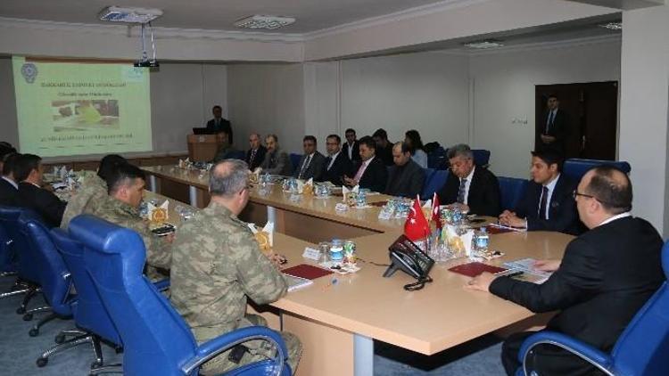 Hakkâri’de Seçim Güvenliği Toplantısı