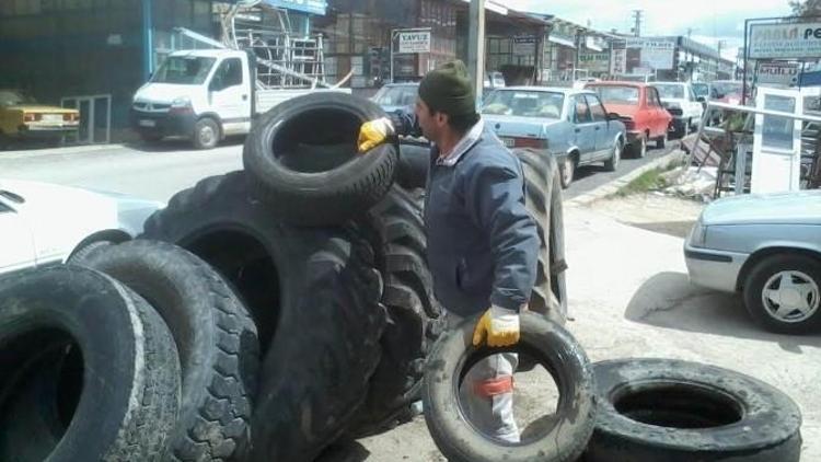 Ömrünü Tamamlamış Araç Lastikleri Geri Dönüşüme Kazandırılıyor