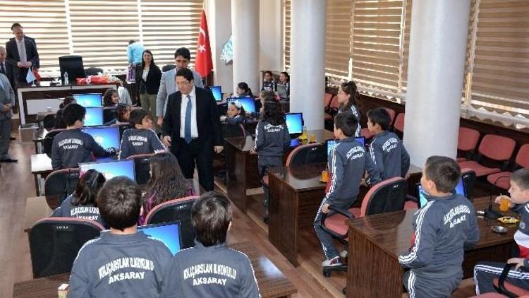 Minik Folklor Ekibinden Başkan Yazgı’ya Ziyaret