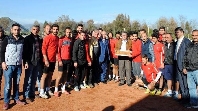 Ziraat Odasından İncirliova Belediyespor’a Pirim Desteği