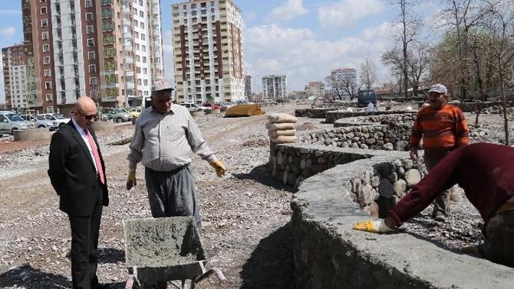 Çolakbayraktar, Gülpark Kayseri’ye Renk Katacak