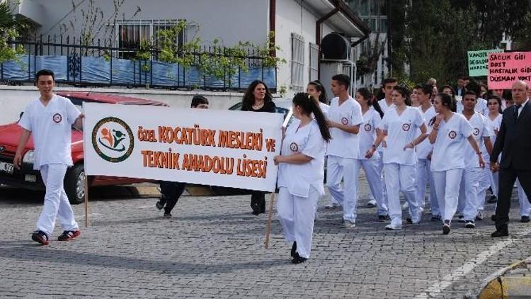 Aydın’da Sağlık Meslek Liseleri Sağlık İçin Yürüdü