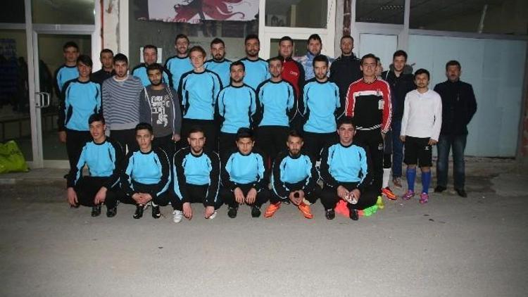 Lökspor 10 Yıl Aradan Sonra Sahalara Döndü