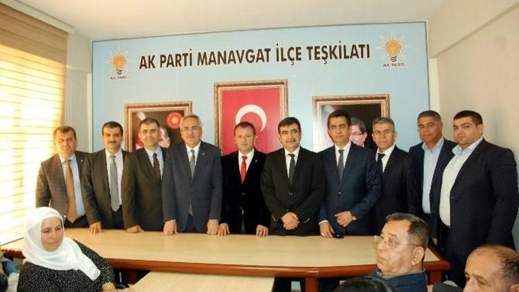 AK Parti Aday Adaylarından Aydın Ve Mekteplioğlu’na Tam Destek