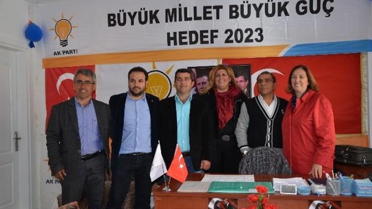 AK Parti Bodrum’da Büyümeye Devam Ediyor