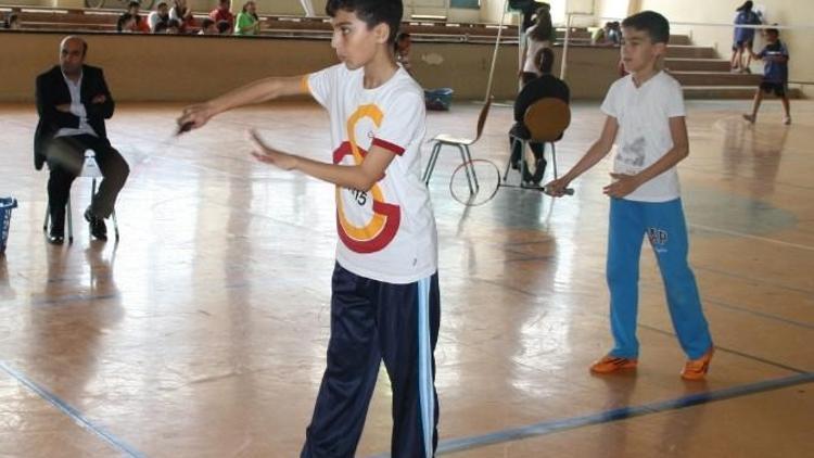 Okullararası Küçükler Badminton İl Birinciliği