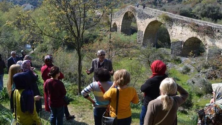 Manisa’da Tarihe Yolculuk Devam Ediyor