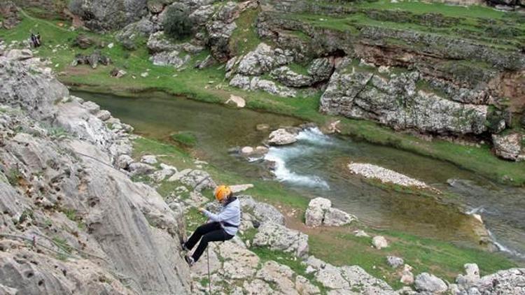 Güdat Yaz Gelişim Eğitim Kampını Köklüce Kanyonu’nda Tamamladı