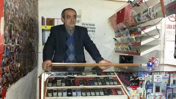 Askerlere Telefon Kiralayan Esnaflar, Kışlada Telefonun Serbest Olmasından Memnun