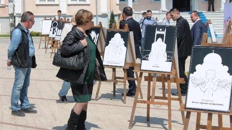 Tekirdağ’da 40 Hadis, 40 Çizgi Karikatür Sergisi Açıldı