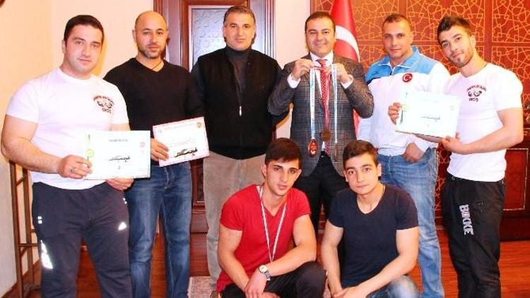 Ercişli Milli Sporcu Türkiye’yi Bulgaristan’da Temsil Edecek