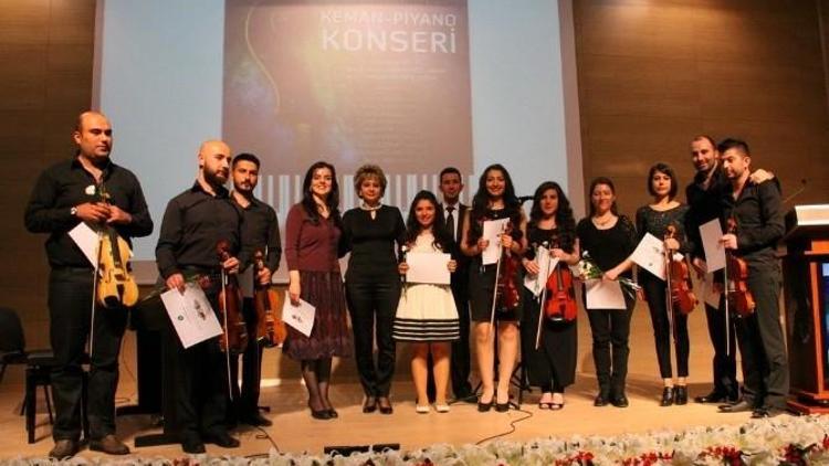 Üniversite’de Eğitici Konserler Serisi Başladı